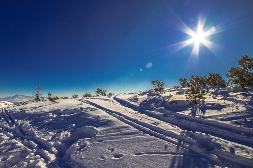Free Image of Snow Lane 