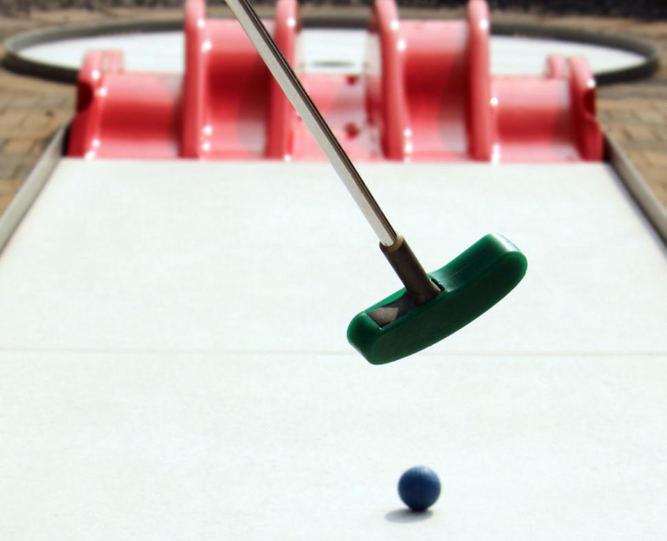 Free Image of Miniature golf 