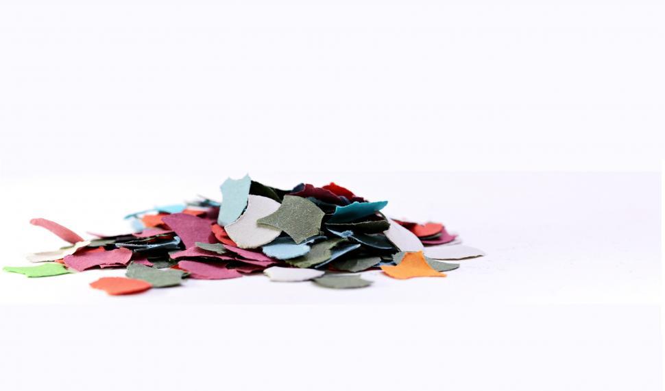 Free Image of Confetti - Space for text 