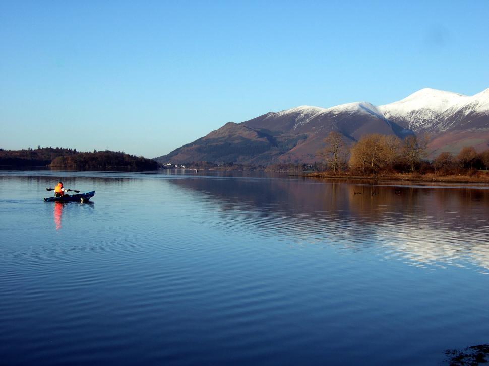 Free Image of Canoeist on Derwentwater 