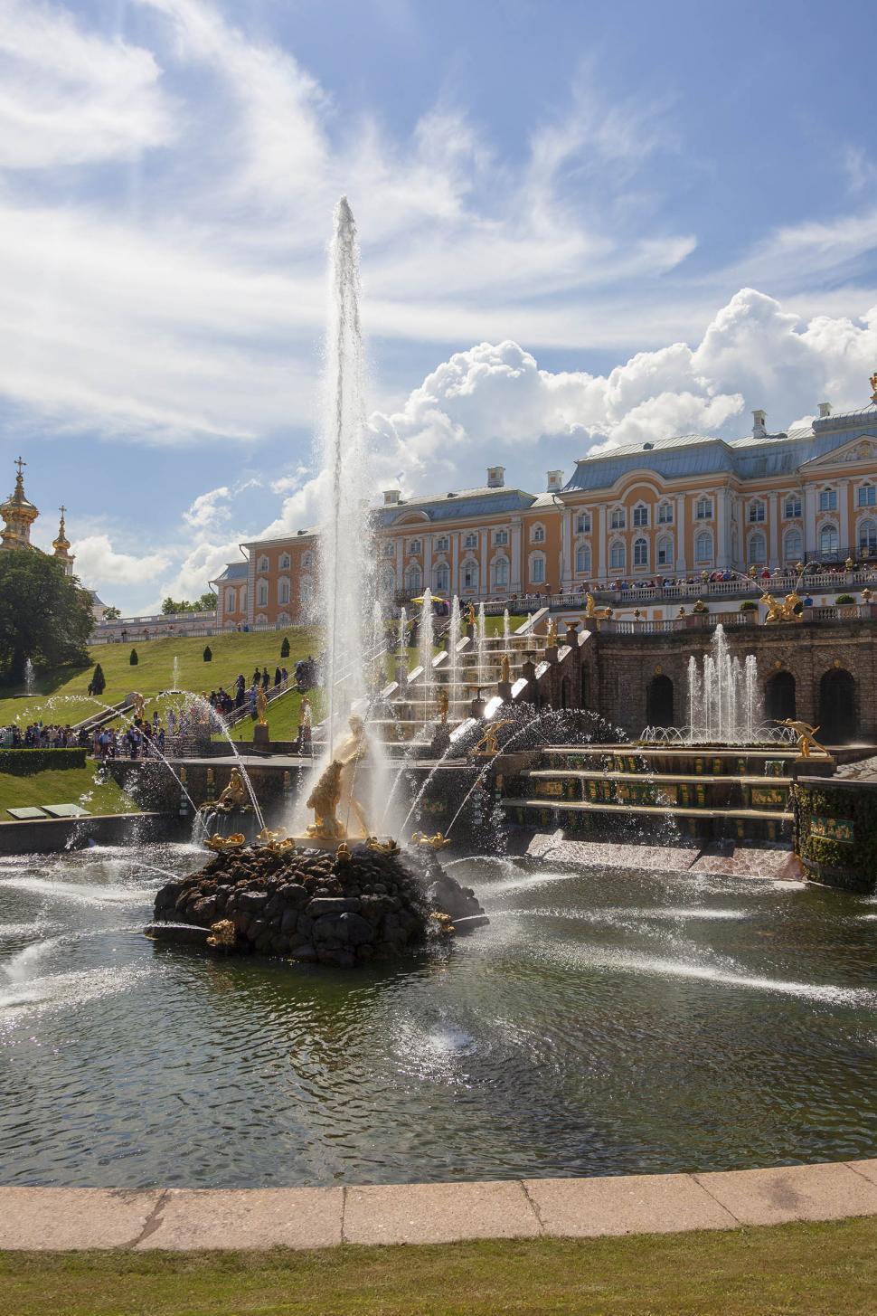 Free Image of Fountain 