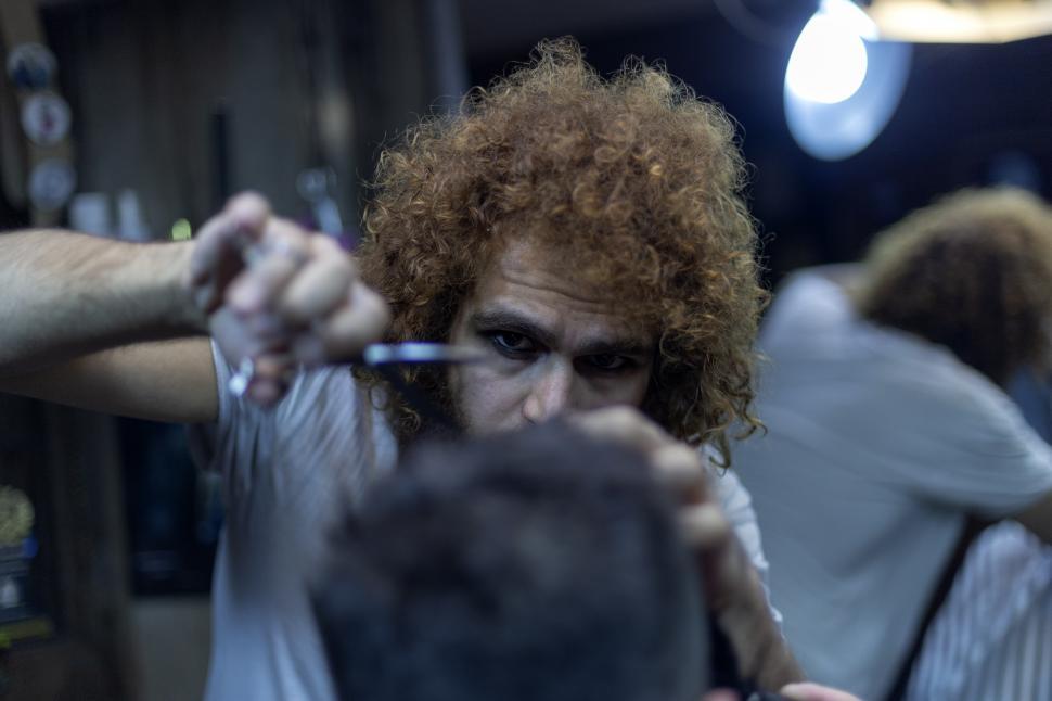 Free Image of jorj barber shop  