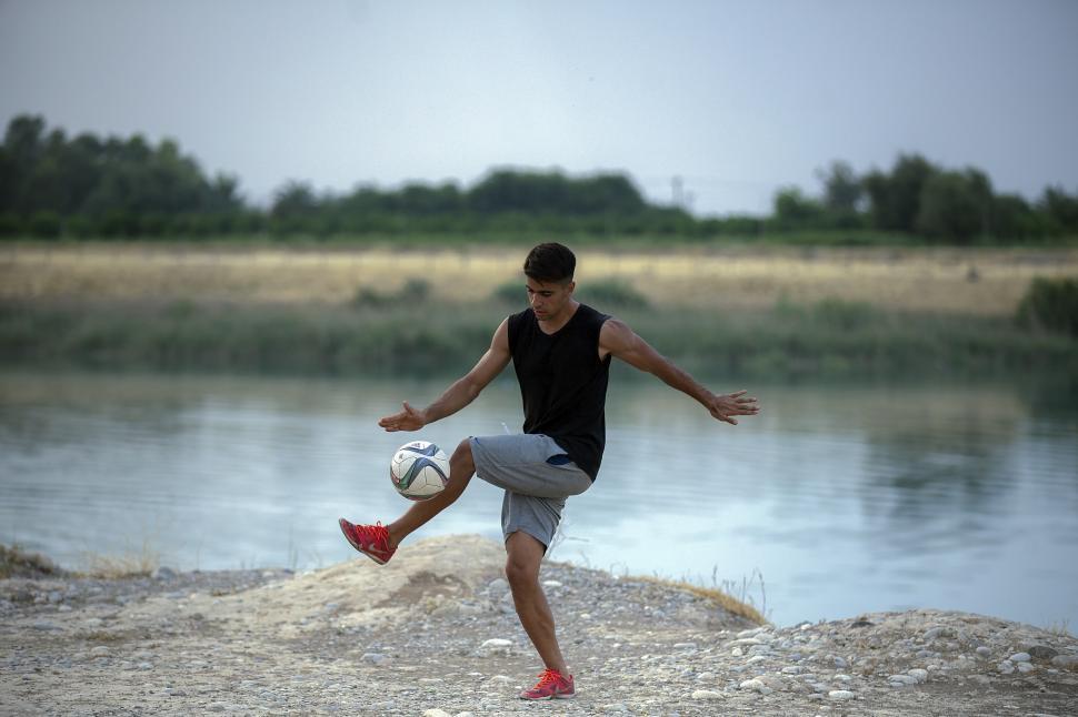 Free Image of Free style football  
