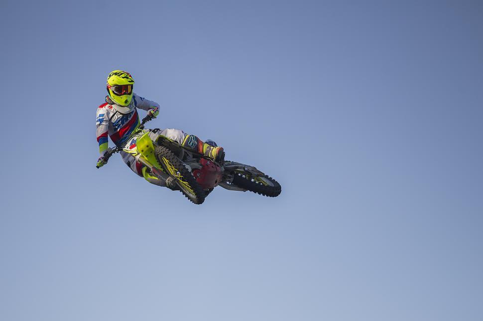 Free Image of Cross engine - Motorcycle Jump 
