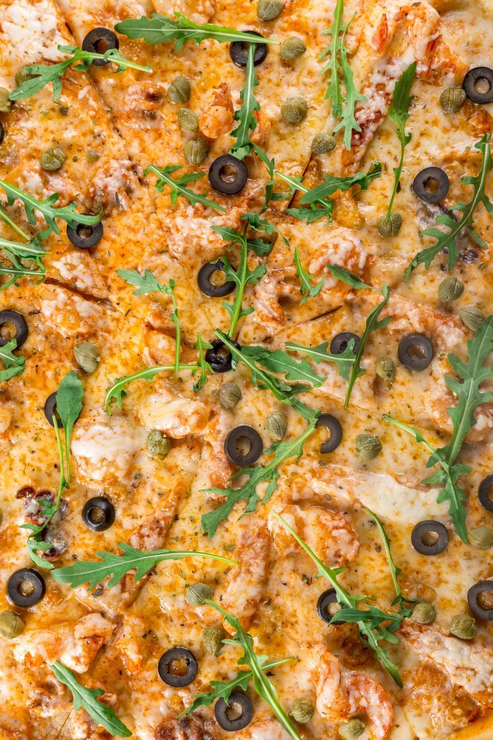 Free Image of Fresh Baked Pizza For Lunch 