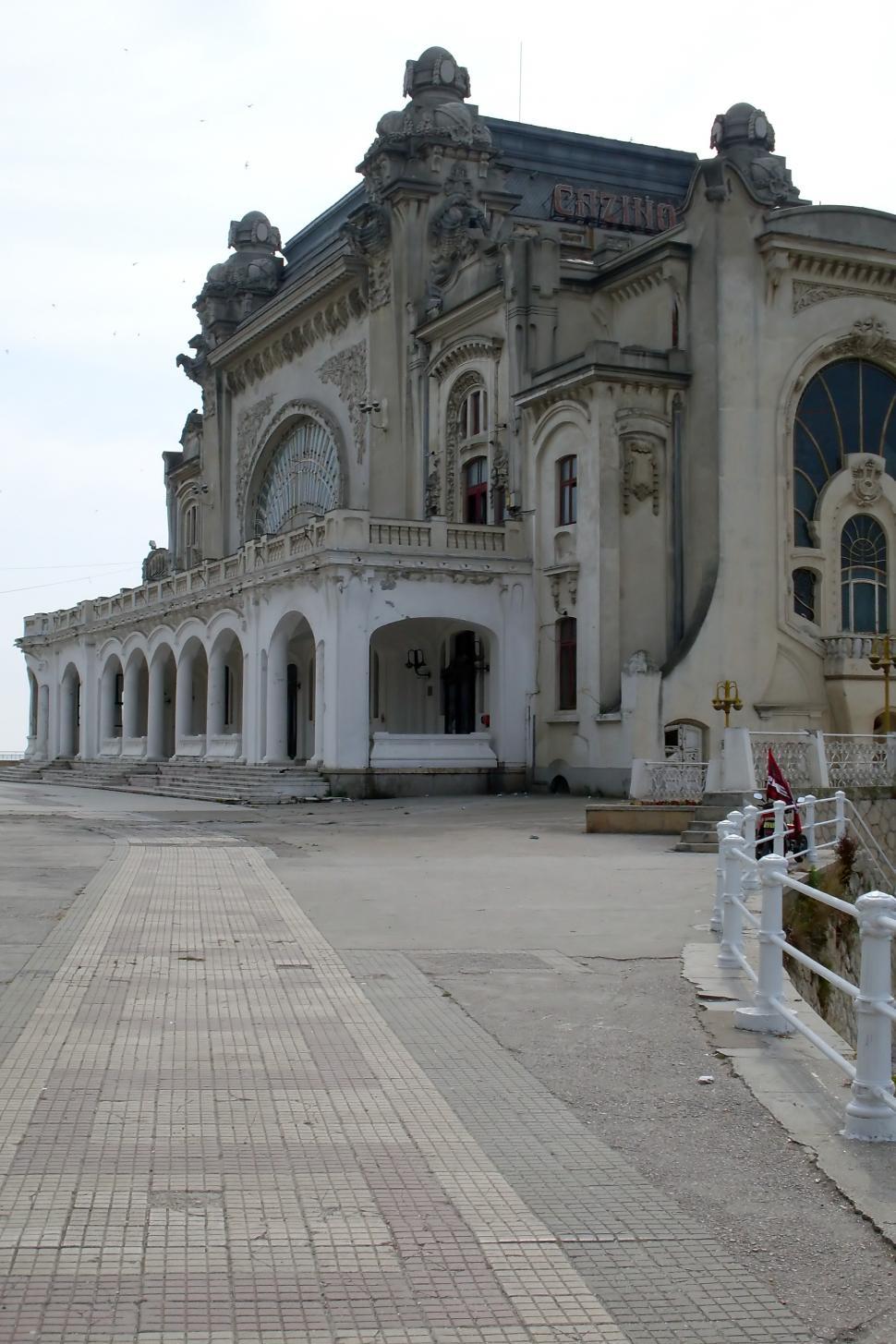 Free Image of Large Casino 