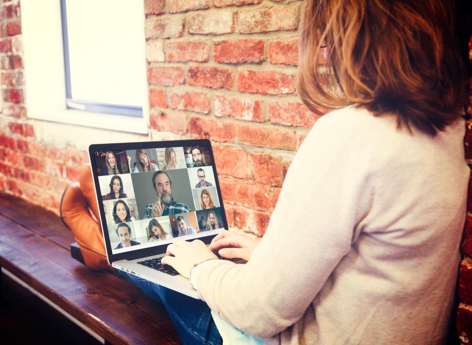 Free Image of Videoconference Call - Online Meeting - Video Conference - Busin 