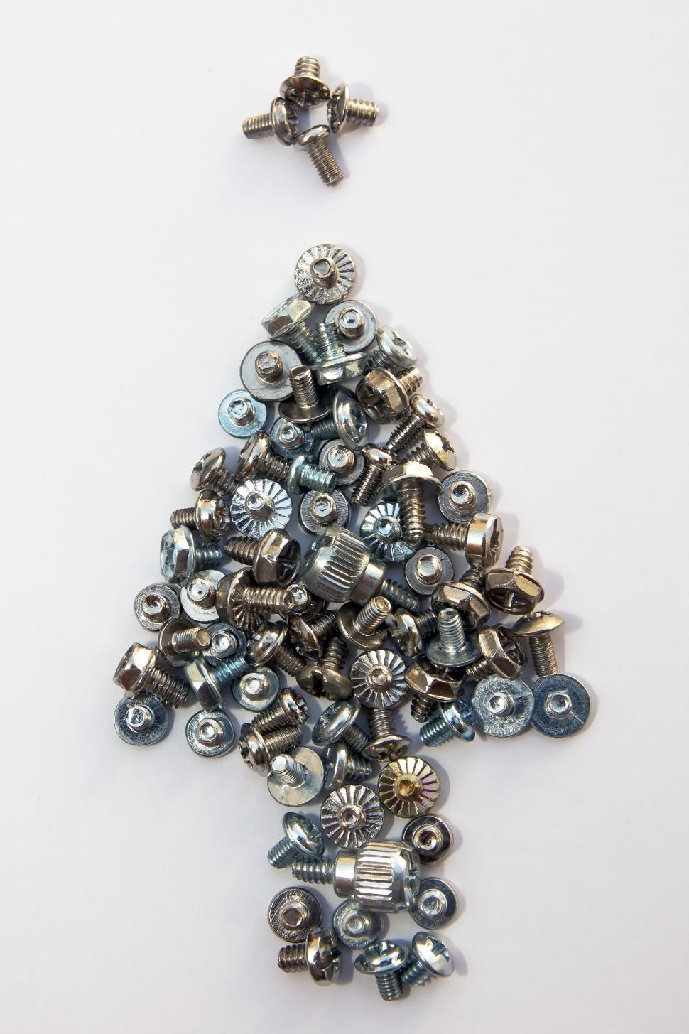 Free Image of Christmas tree from bolt and screws 