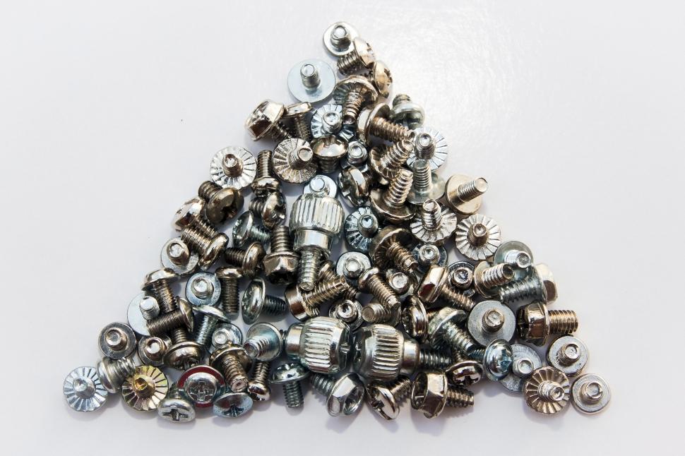 Free Image of Triangle from bolt screw 