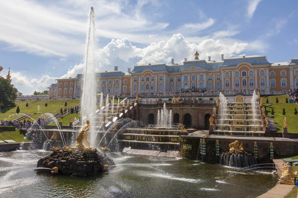 Free Image of Peterhof Palace 
