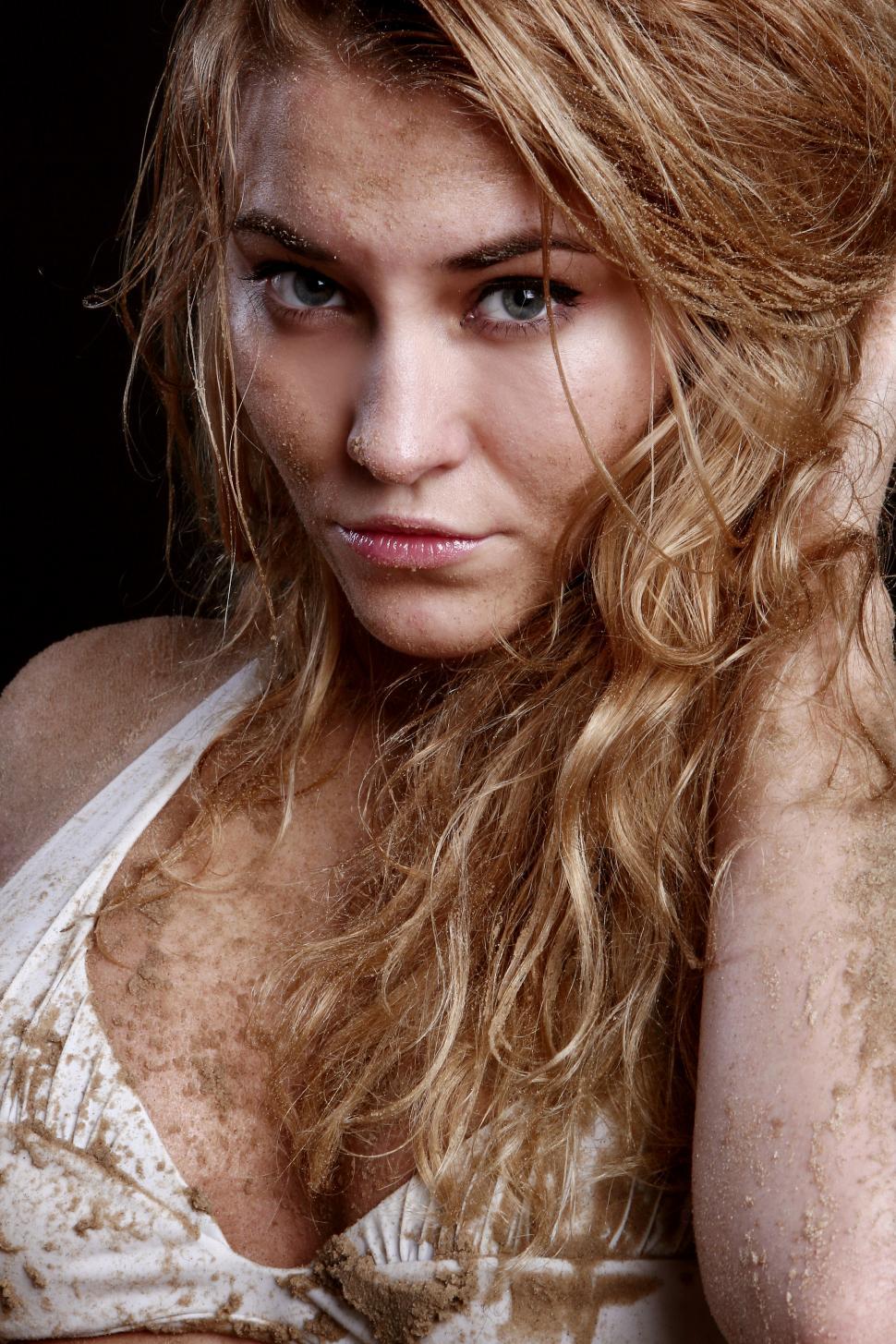 Free Image of Dirt covered woman 