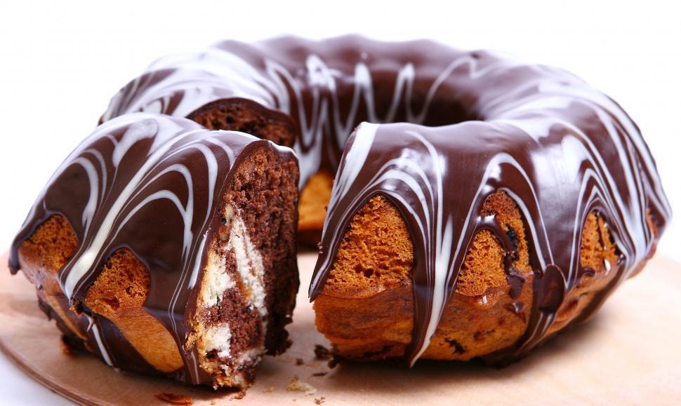 Free Image of chocolate marbled cake 