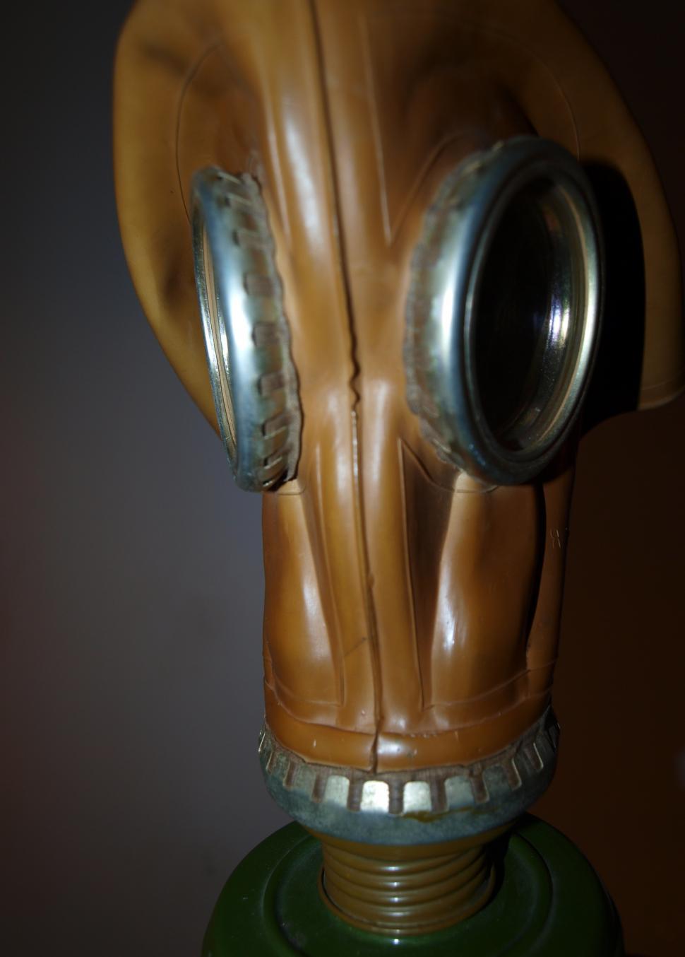 Free Image of Gasmask Close Up 