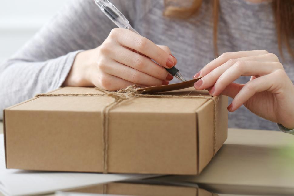 Free Image of Package on the table 