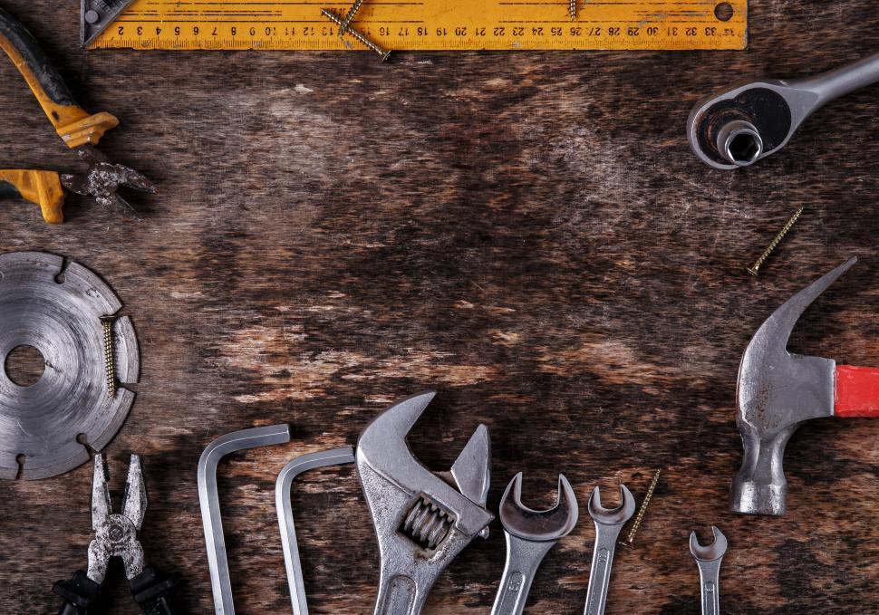 Free Image of Tools framing a spot on the bench. Copyspace. 