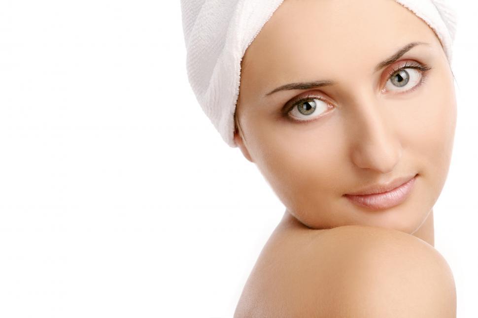 Free Image of Close up of woman looking over her shoulder 