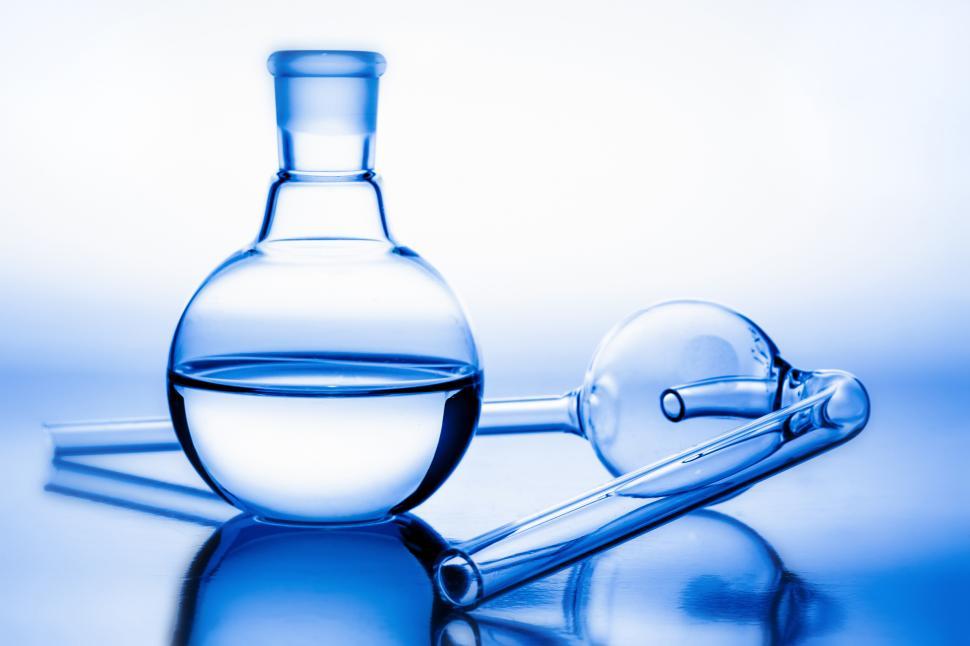 Free Image of Distillation flask 