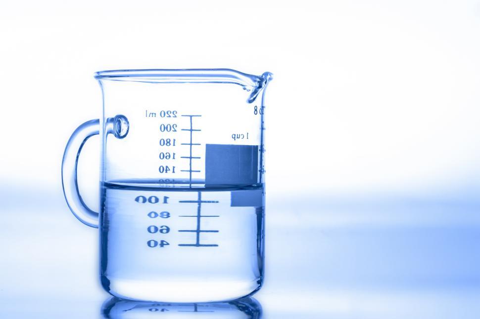 Free Image of A beaker 