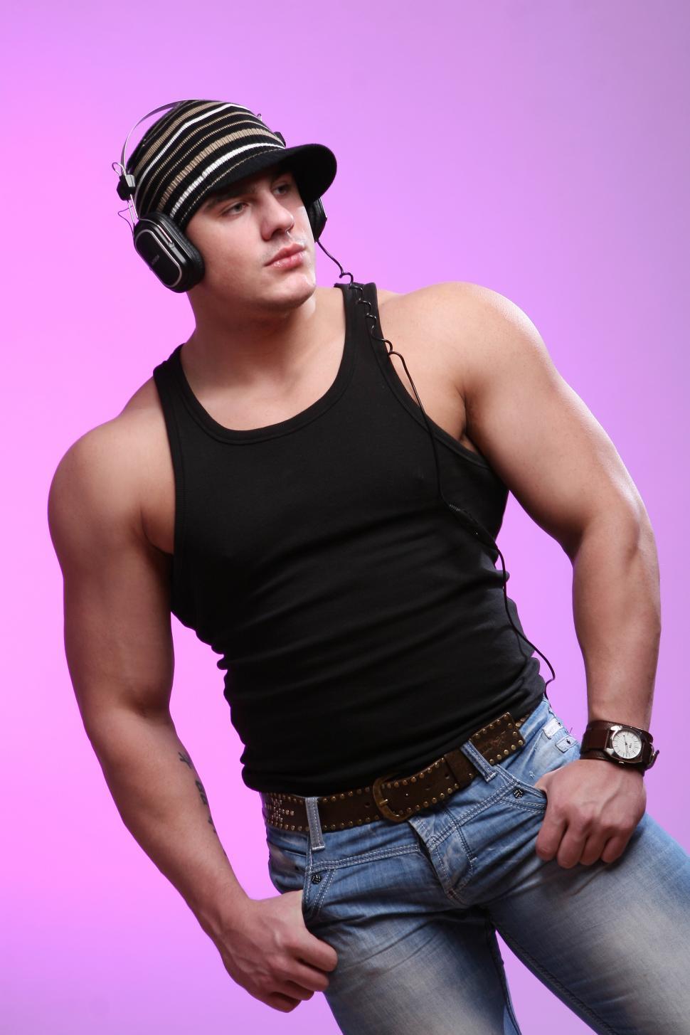 Free Image of Muscular dude, casual stance 
