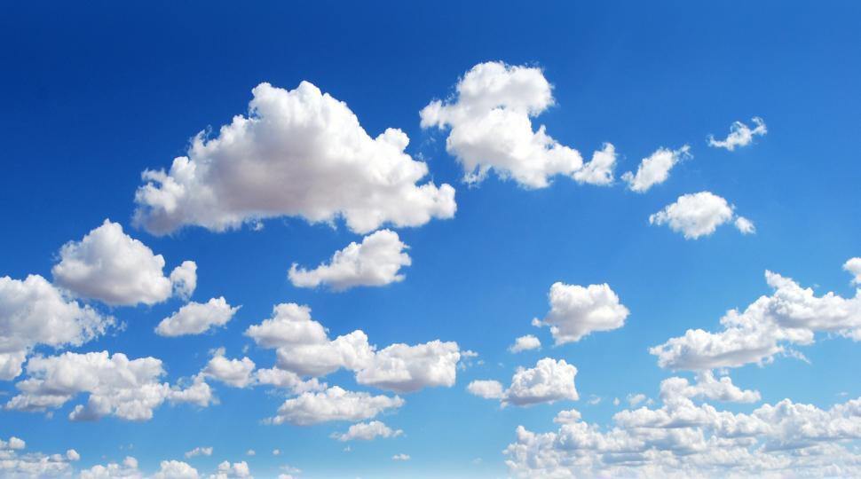 Free Image of Perfect Blue Sky Background - With Fluffy Clouds 