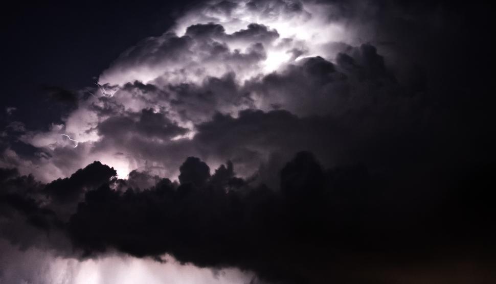 Free Image of Thunder Cloud - Large Cumulonimbus 