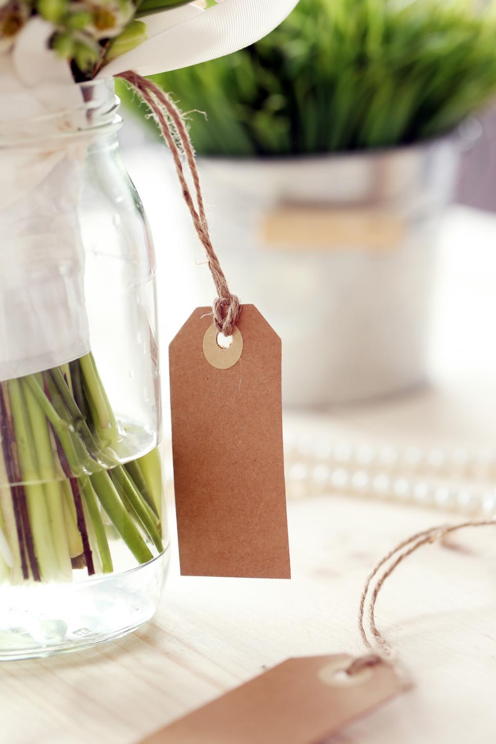 Free Image of Bouquet on the table 