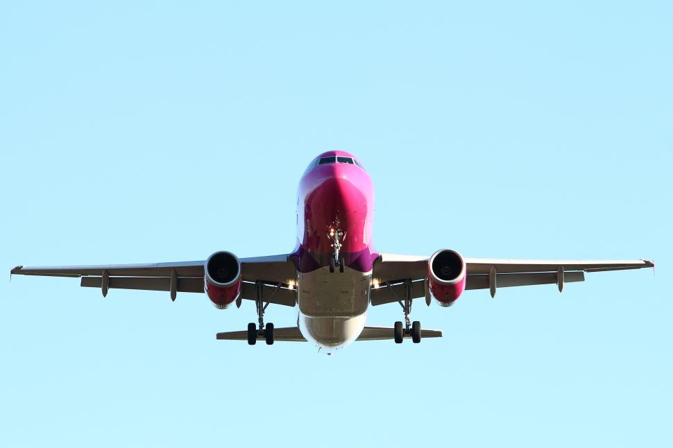 Free Image of Commercial Jet Airplane in the sky 