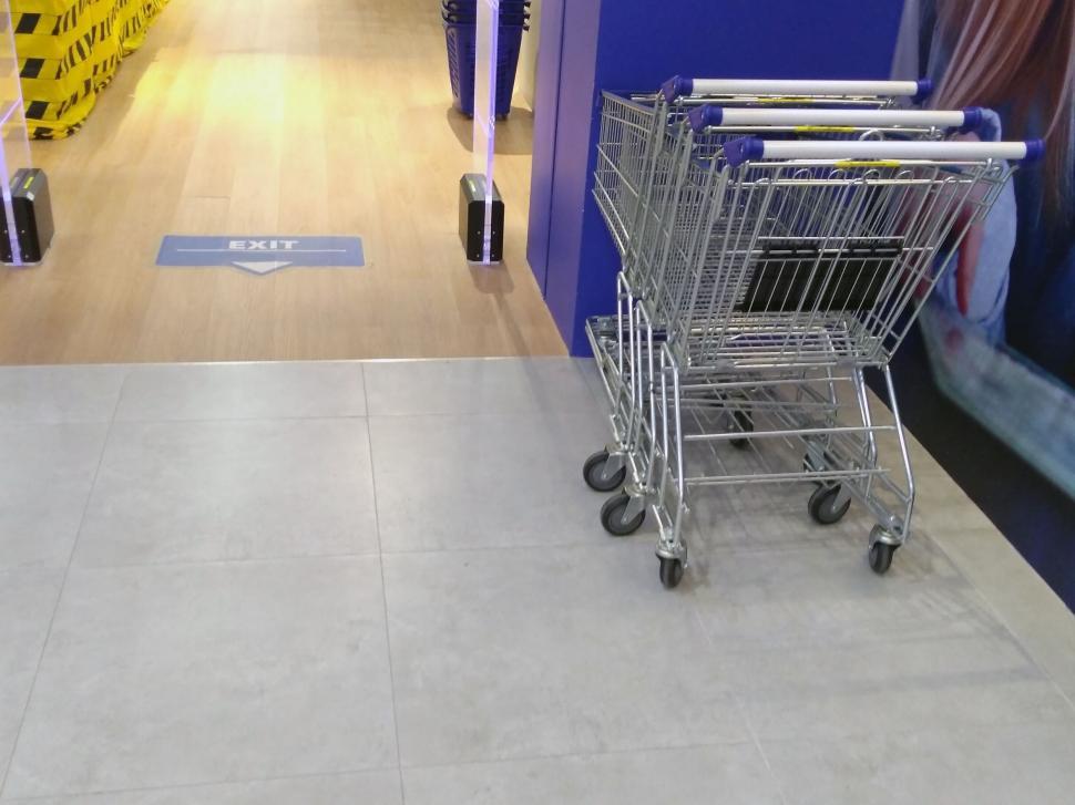 Free Image of Shopping trollies outside a store  