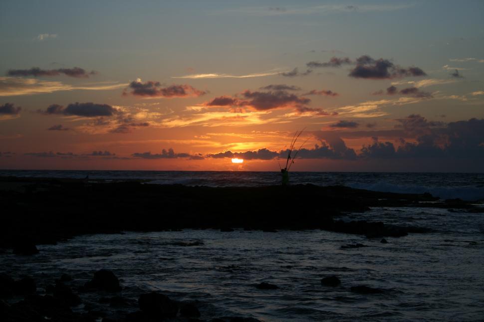 Free Image of Sunset and Ocean 