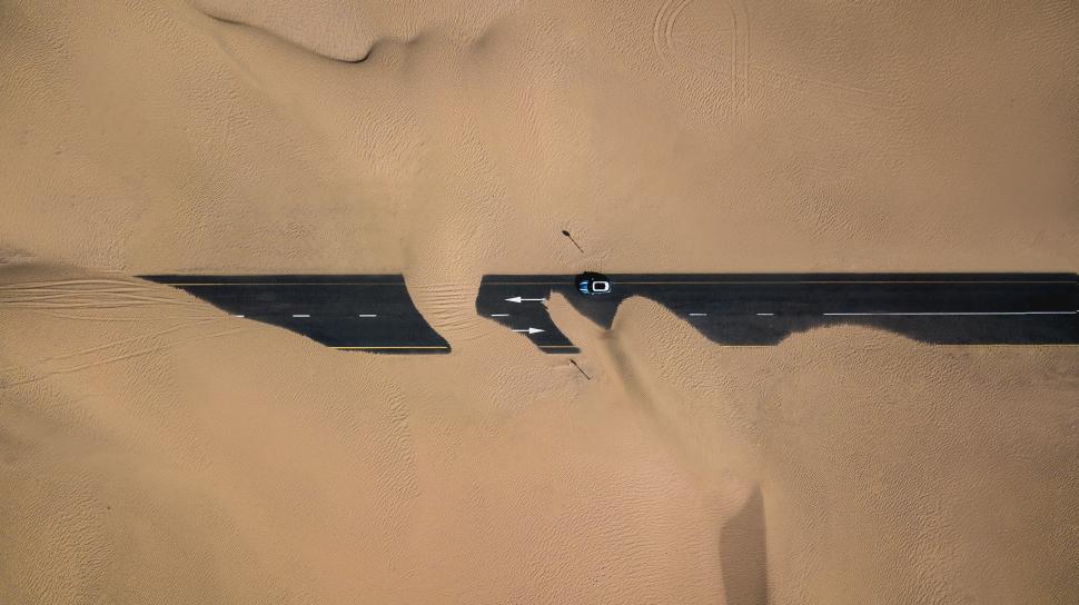 Free Image of Car with desert road 