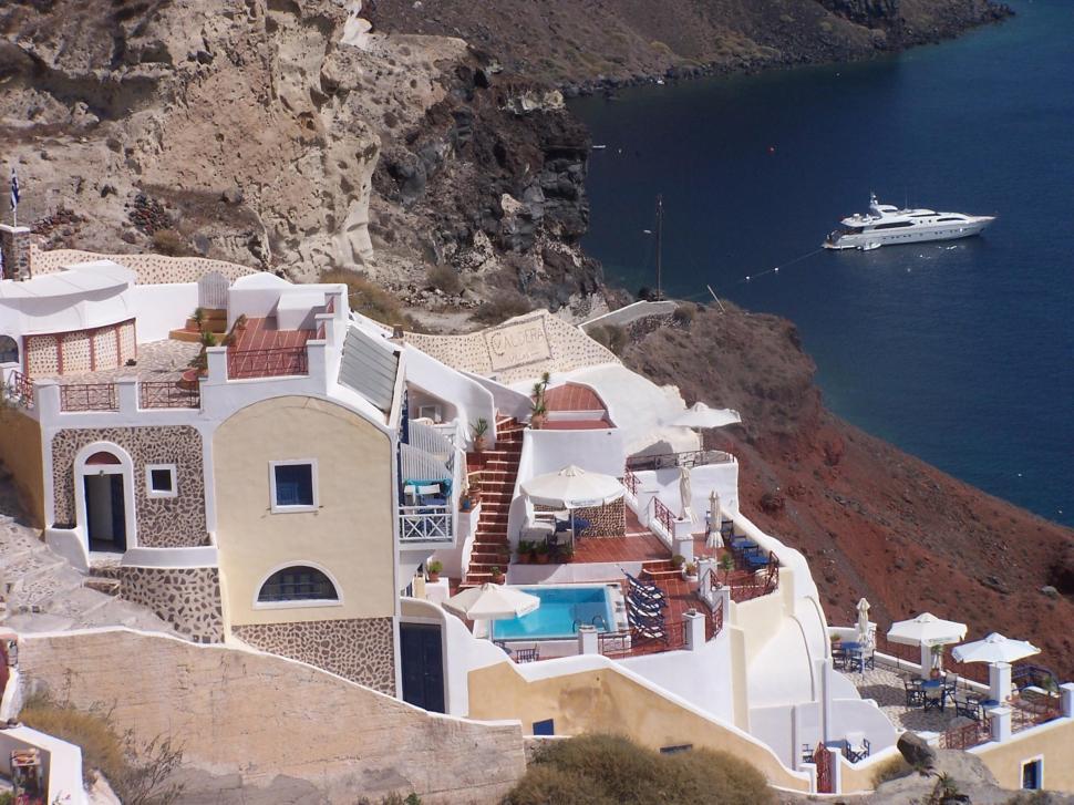 Free Image of Seaside Resort 