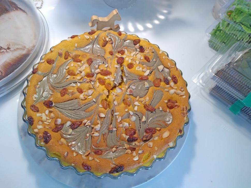 Free Image of Fruit cake above view  