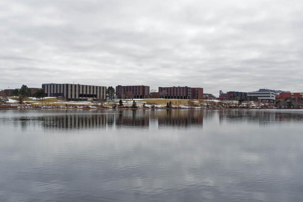 Free Image of Lake reflection 