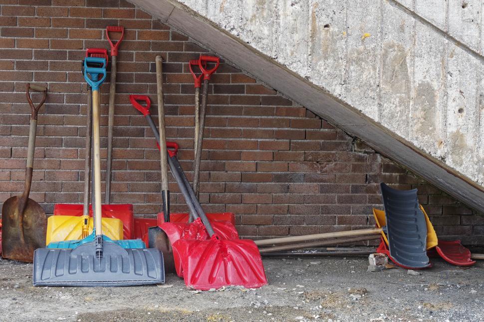 Free Image of Snow shovels 