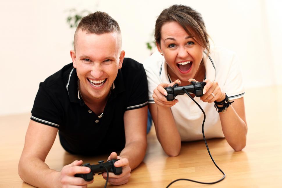 Free Image of Heated video game battle 