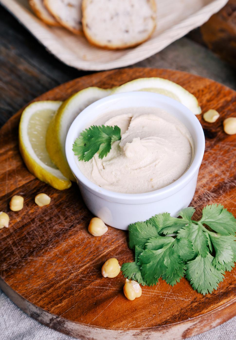 Free Image of Delicious hummus board 