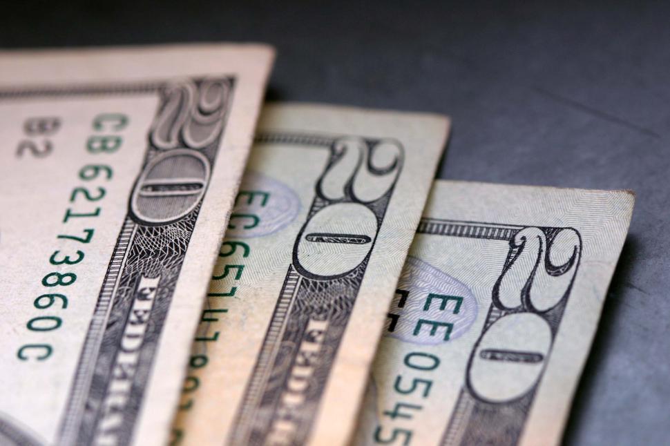 Free Image of Three twenties 