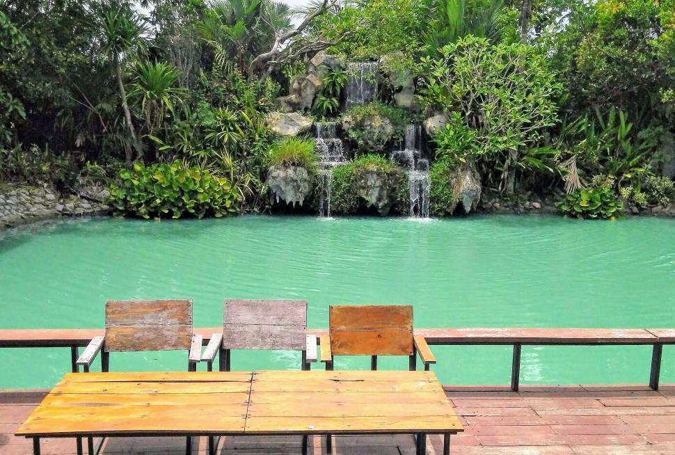 Free Image of Tropical garden waterfall and green pond  