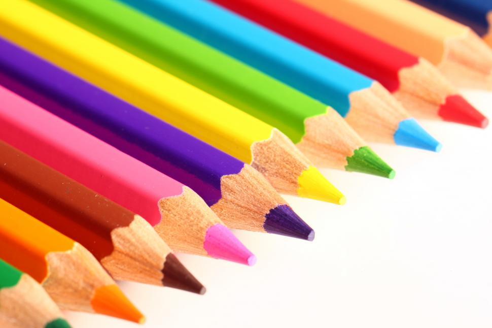 Free Image of Colorful pencils with sharpened tips 