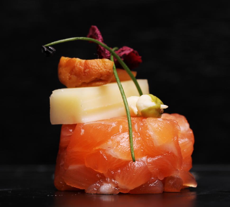 Free Image of Delicious gourmet sushi 
