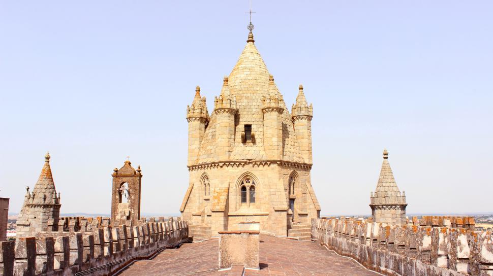 Free Image of Lantern Tower - Evora Cathedral - Portugal 