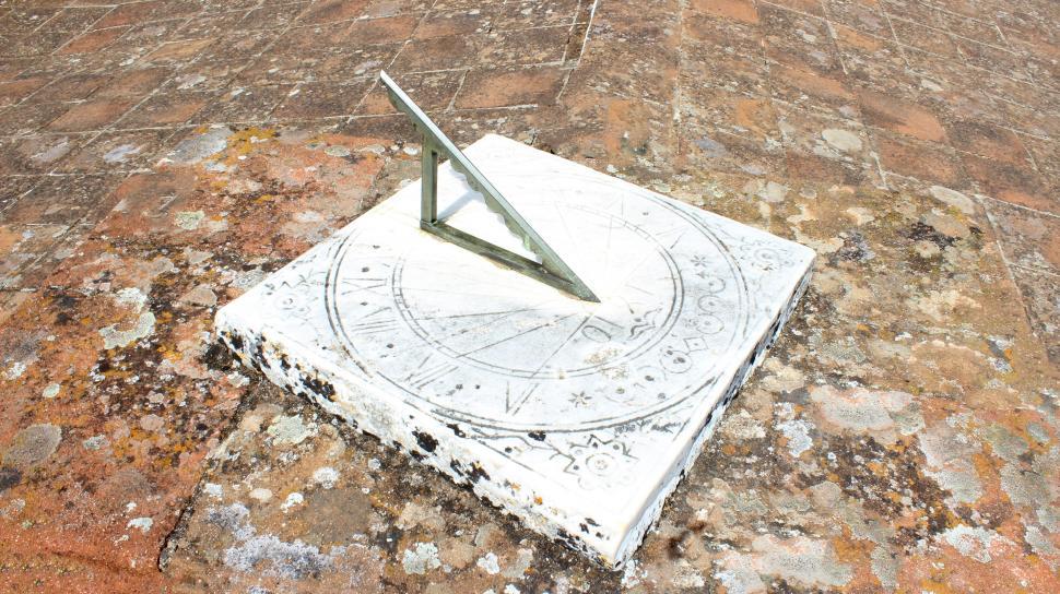 Free Image of Gothic Sundial - Solar Clock - Cathedral of Evora 