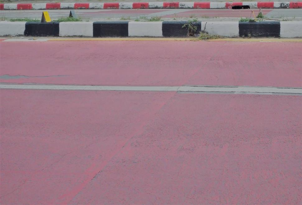 Free Image of Blank urban road background  