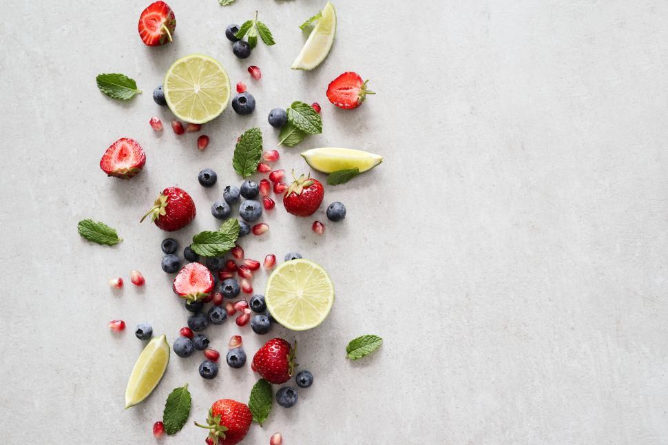 Free Image of Fruit arranged on table 