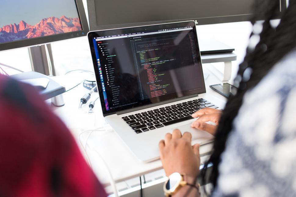 Free Image of Female web developers with laptop 