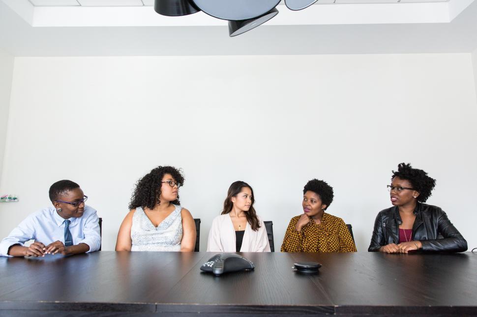 Free Image of Business people having a conversation in conference room 