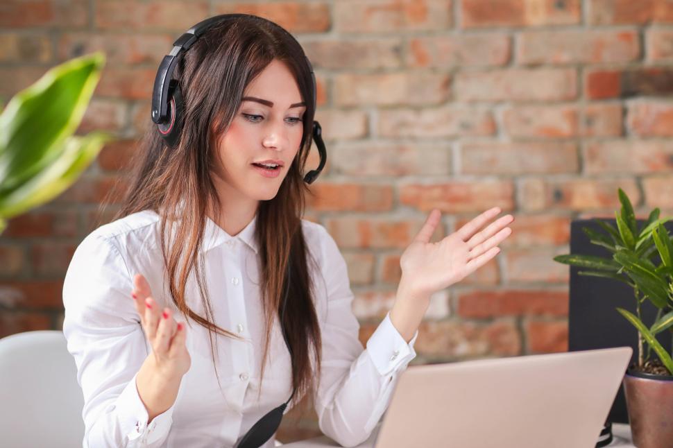 Free Image of Dispatcher in headset 