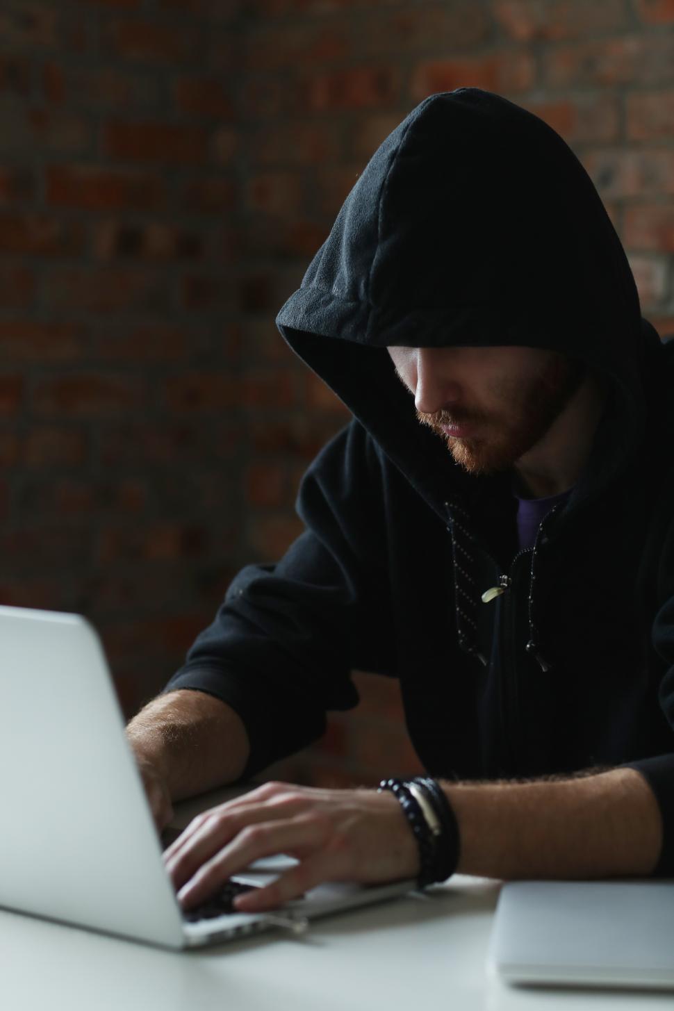 Free Image of Computer hacker 