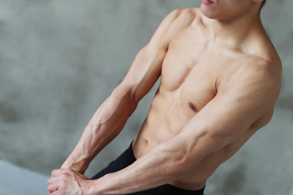 Free Image of Fit man, shirtless 