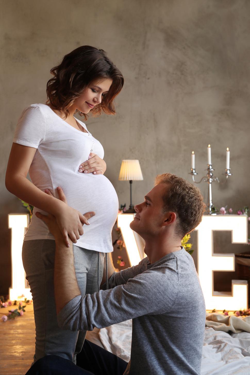 Free Image of Holding the belly of a pregnant woman 